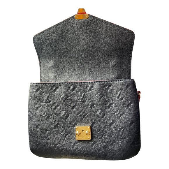 LOUIS VUITTON Metis Crossbody Pochette Monogram Empreinte Leather Marine Rouge - Picture 11 of 15